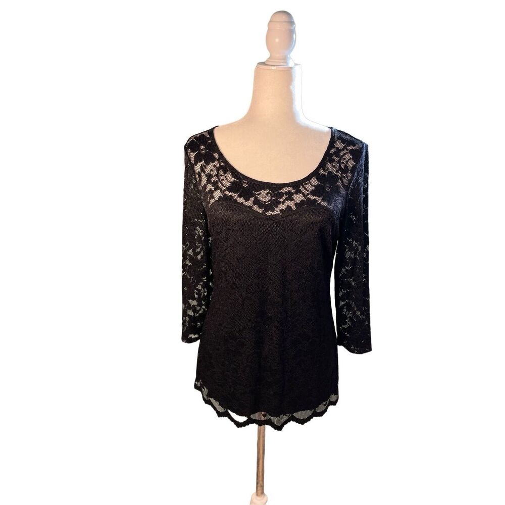 K. Jordan black lace trimmed long sleeve wide neck top - M